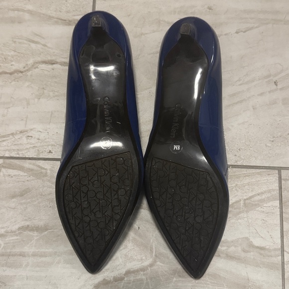 Calvin Klein Navy Blue Heels - Picture 5 of 5